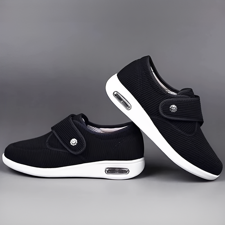 Sloane Veranda Everyday Sneakers – Black