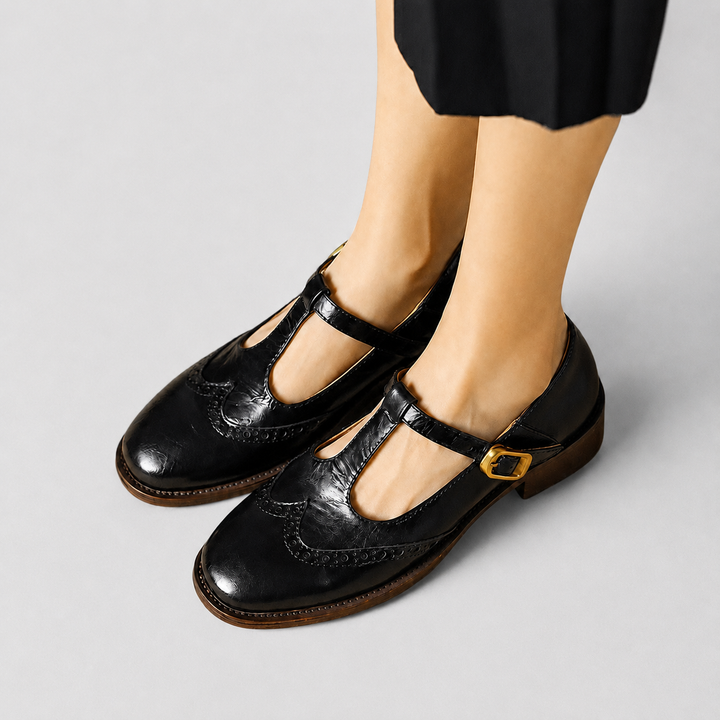 Lacey Veranda Mary Jane Flats – Black