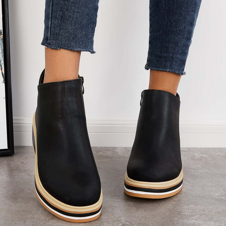 Tatum Veranda Ankle Boots – Black