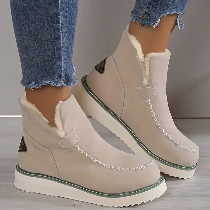 Maya Starling Winter Boots by Doramela