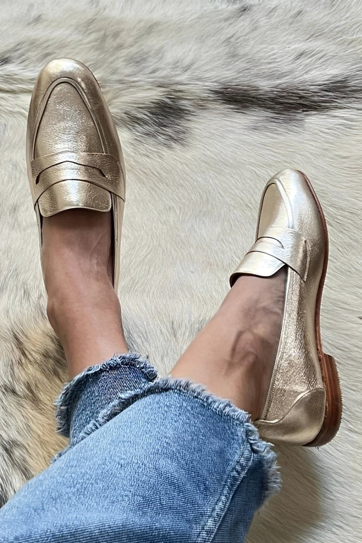 Finley Veranda Loafers – Gold