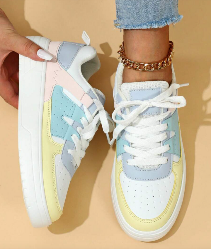 Brenna Peony Everyday Sneakers – Blue