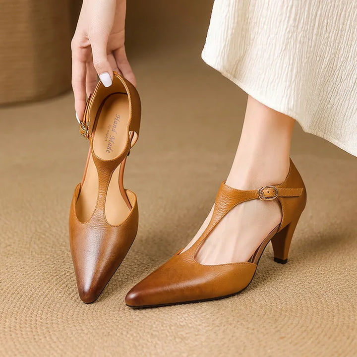 Orla Dove Elegant Pumps by Doramela