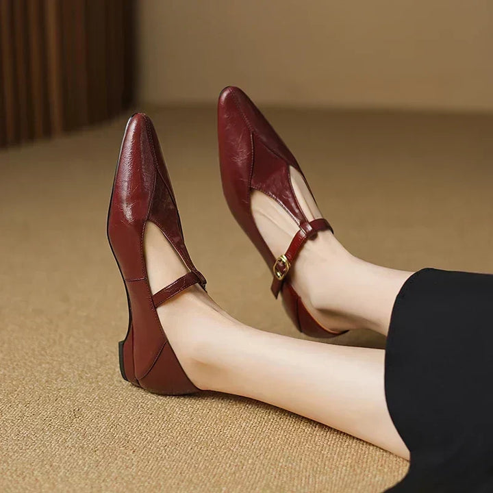 Sadie Starling Elegant Pumps by Doramela