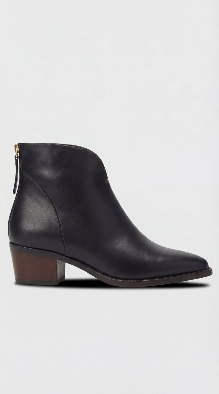 Sloane Pavilion Ankle Boots – Black