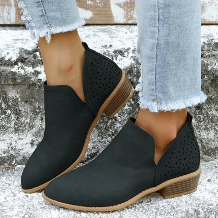 Bonnie Starling Heeled Boots by Doramela