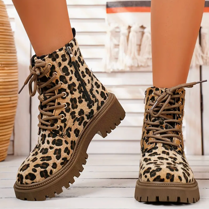 Aveline Serenade Winter Boots by Doramela