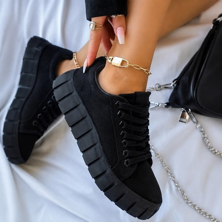 Brooklyn Linnet Everyday Sneakers – Black