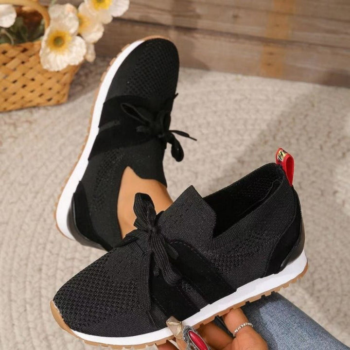 Kelsey Lantern Everyday Sneakers – Black