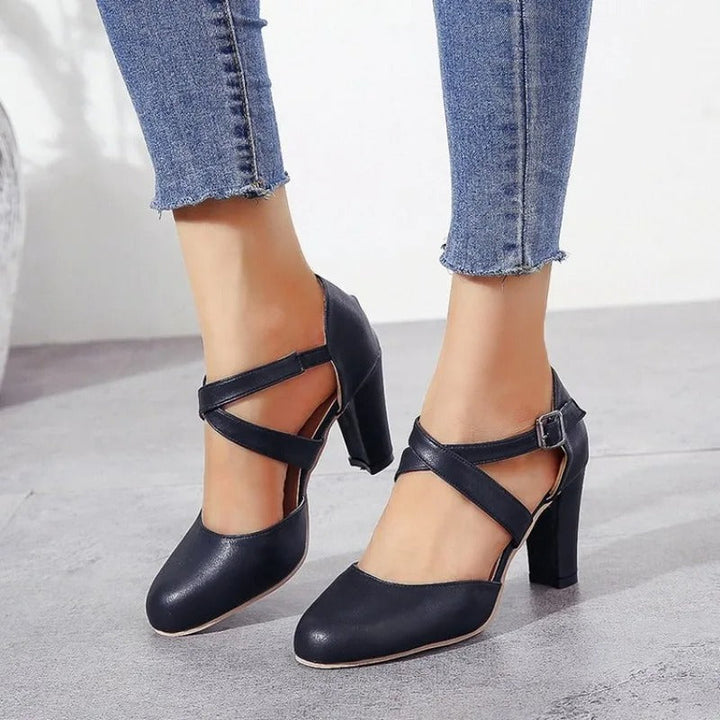 Brooklyn Pavilion Pumps – Black