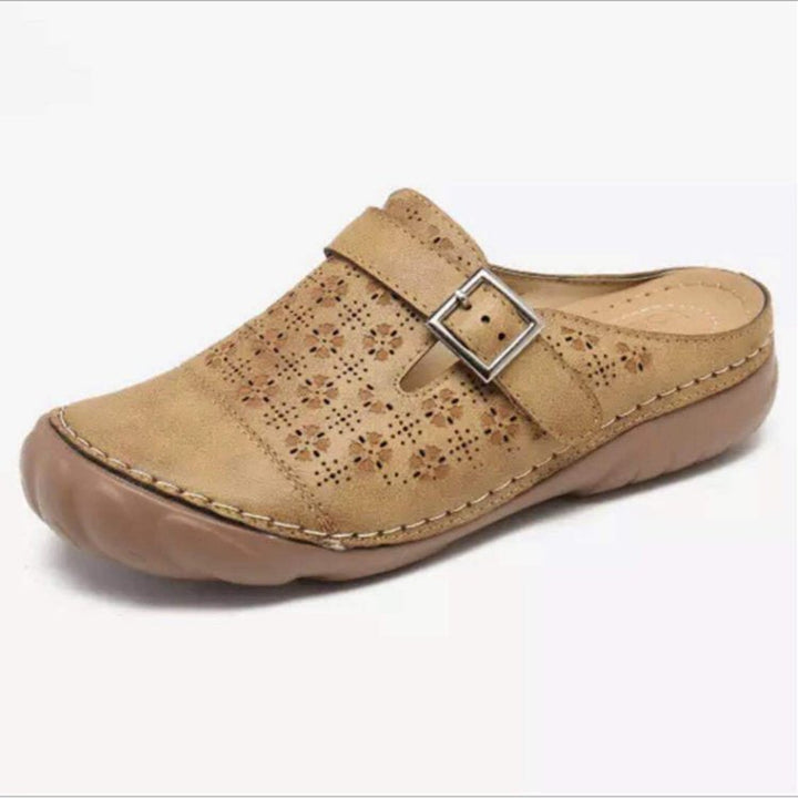 Kennedy Peony Clogs – Beige